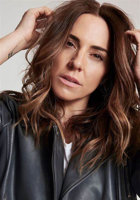 媚儿喜 Melanie C