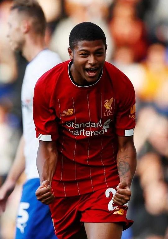 里安·布鲁斯特 Rhian Brewster