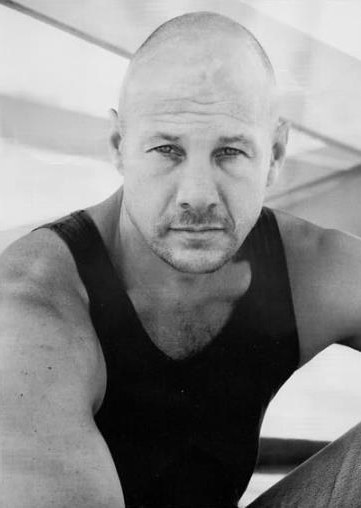 斯图尔特·F·威尔森 Stuart F. Wilson