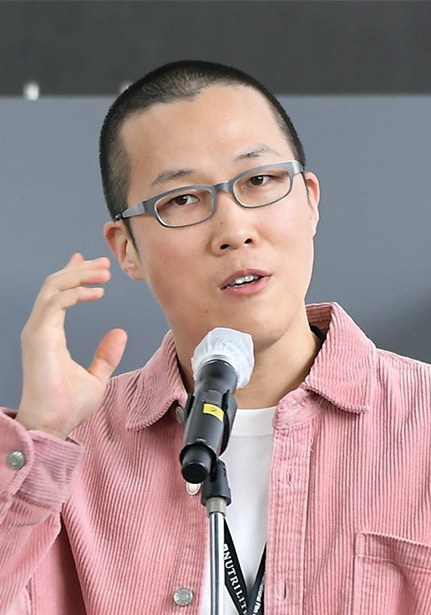 朴伊雄 Park Ri-woong