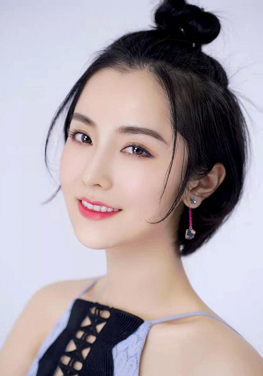 江羽沐 Yumu Jiang
