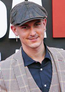 阿希卡尔·阿兹科纳 Ahikar Azcona