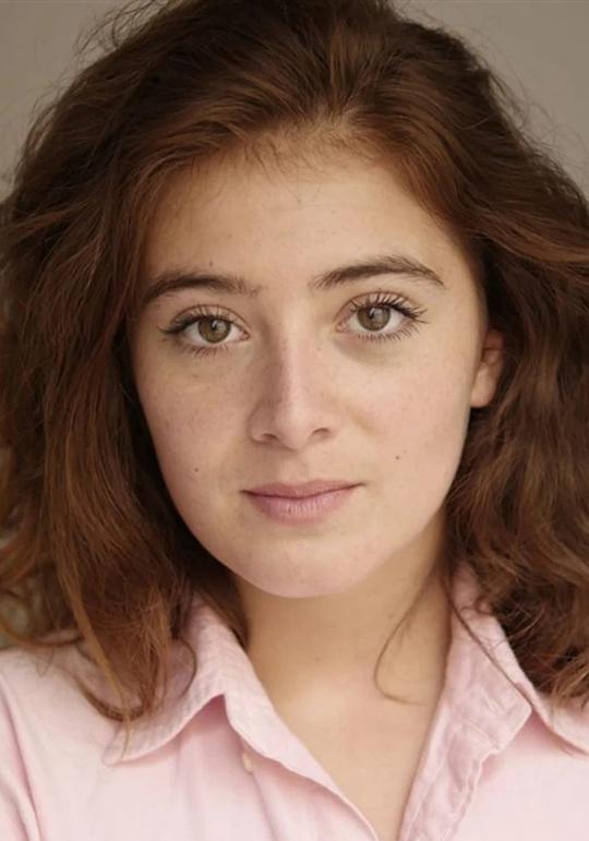 卡米尔·阿吉拉尔 Camille Aguilar