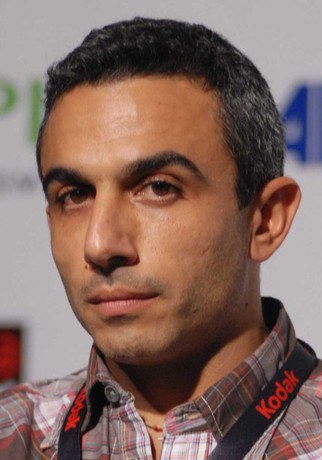 哈里斯·杰姆巴鲁克斯 Haris Zambarloukos