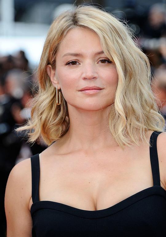 维尔日妮·埃菲拉 Virginie Efira