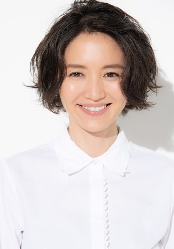 清水由美 Yumi Shimizu