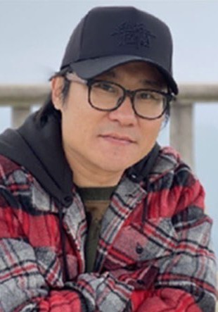 仲宵欧 Xiaoou Zhong