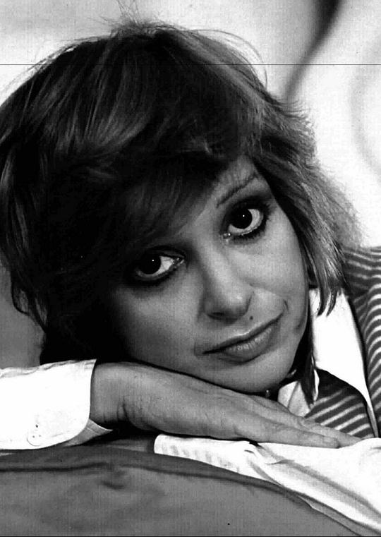 阿德里娅娜·阿斯蒂 Adriana Asti