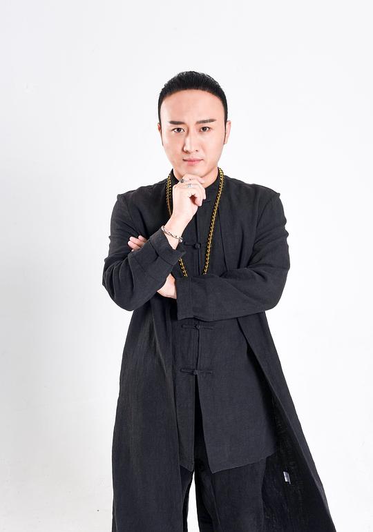 秦阳明 Yangming Qin