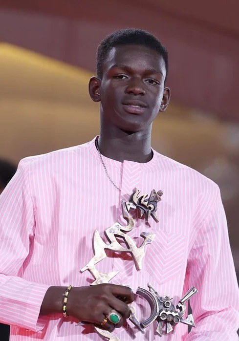 塞杜·萨尔 Seydou Sarr