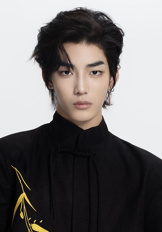 林秋楠 Qiunan Lin