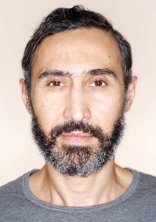 乌米特·尤乐根 Umit Ulgen