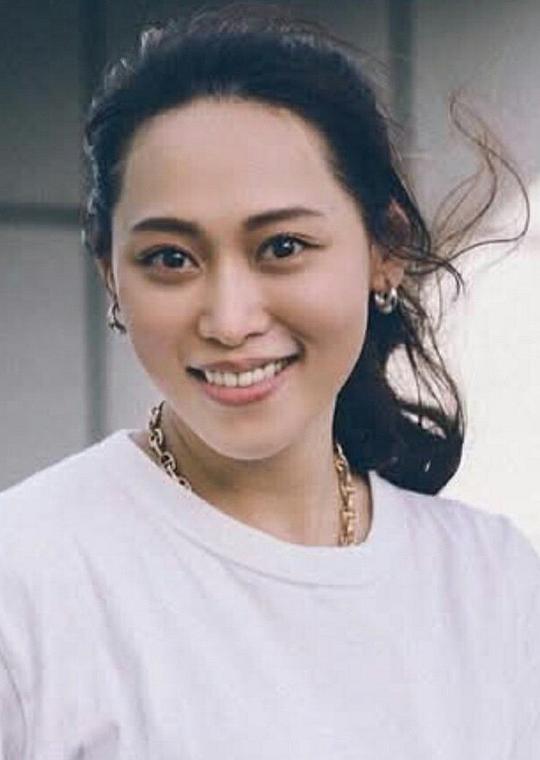 蔡宜君 Leia Cai