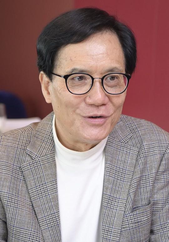 麦振江  Jimmy Mak