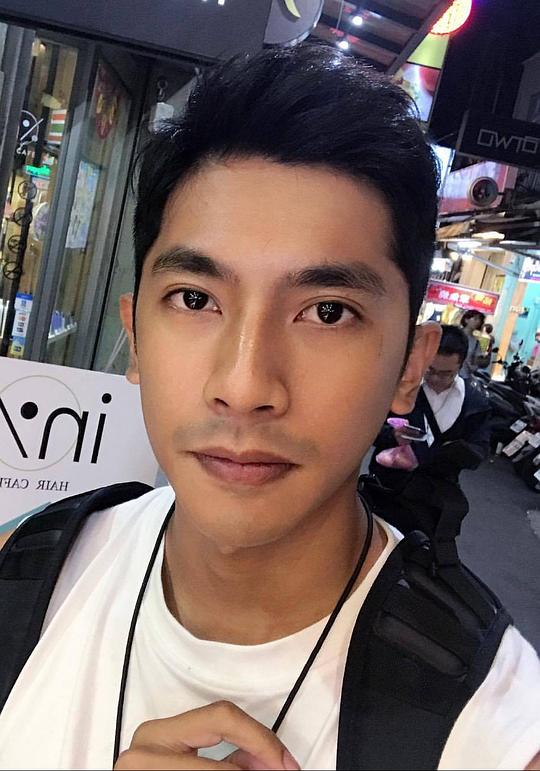 郑楠钟 Nan-Chung Cheng