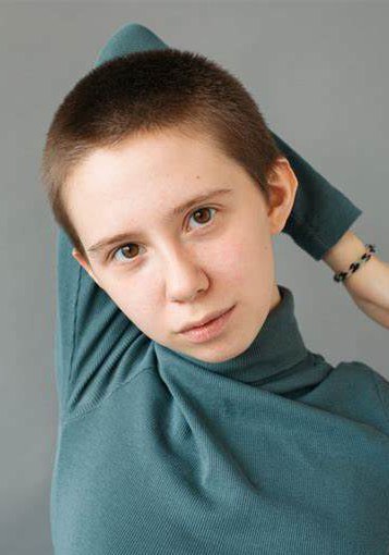 叶卡捷琳娜·诺沃克雷谢诺娃 Ekaterina Novokreshenova