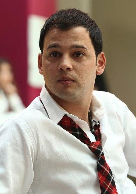 图兰·吉汉·西姆塞克 Turan Cihan Simsek