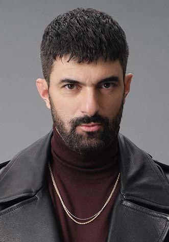 恩金·阿克尤莱卡 Engin Akyürek