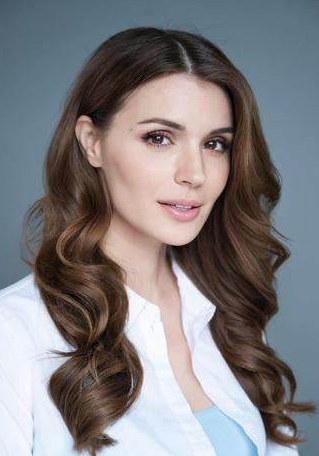 安娜·米若诺娃 Anna Mironova