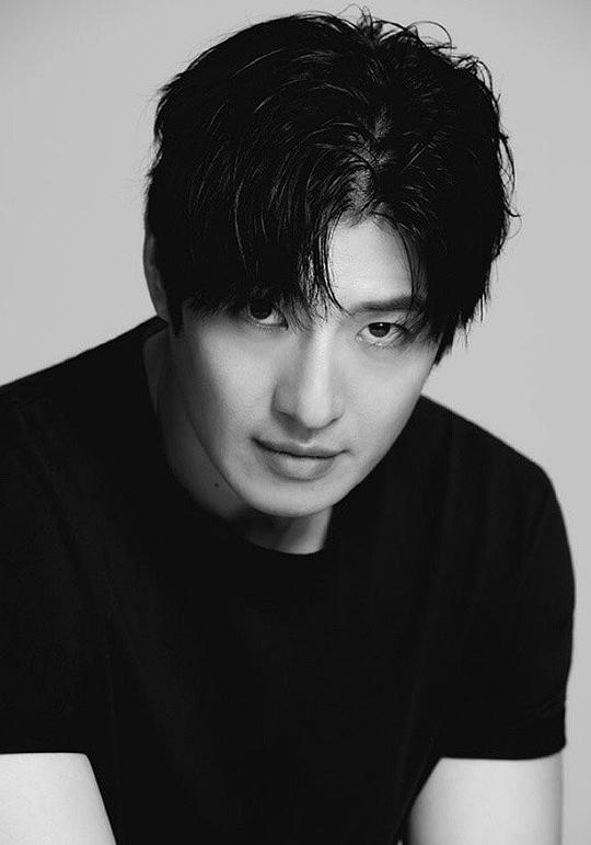 孙昊永 Son Hoyoung