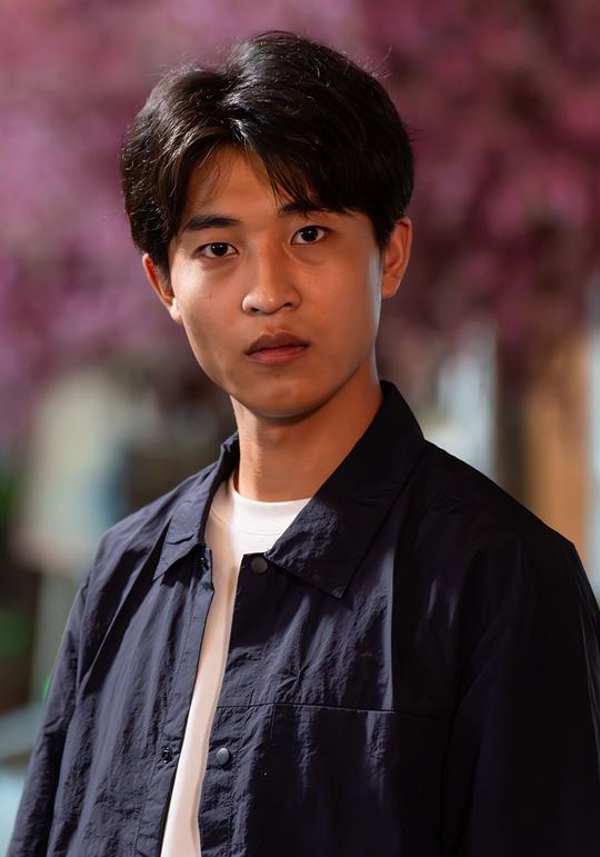 邹宇航 Yuhang Zou