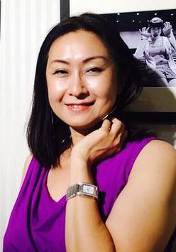 吉行由实 Yumi Yoshiyuki