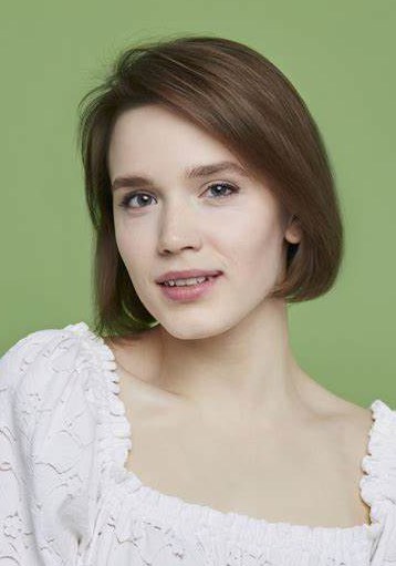 阿纳斯塔西娅·阿尔特梅瓦 Anastasia Artemyeva