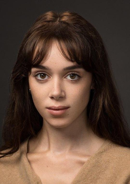 希亚拉·伯克利 Ciara Berkeley