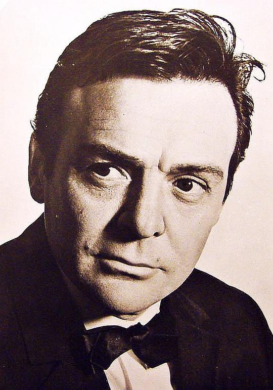 拉德·马尔科维奇 Rade Markovic