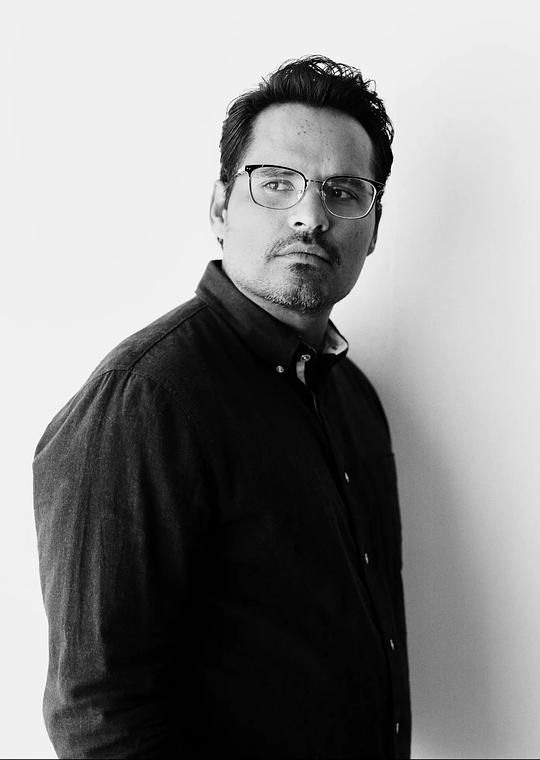 迈克尔·佩纳 Michael Peña