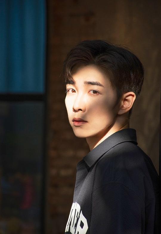 胡程耀 Hu Chengyao