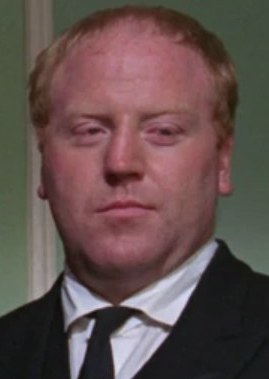 丁尼·鲍威尔 Dinny Powell