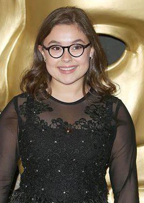 米莉·英尼斯 Millie Innes