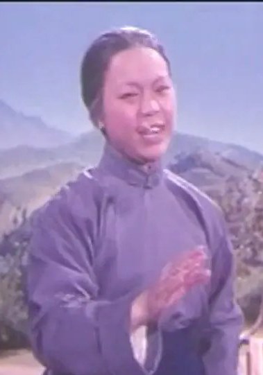 谢小君 Xiaojun Xie