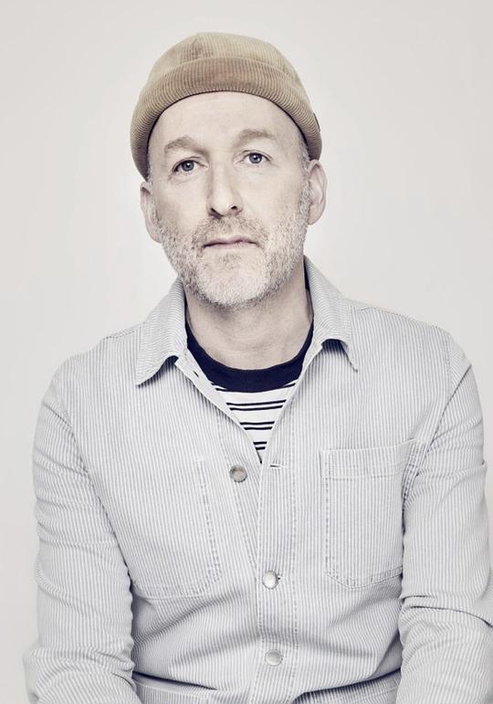 米夏埃尔·艾斯 Mikhaël Hers