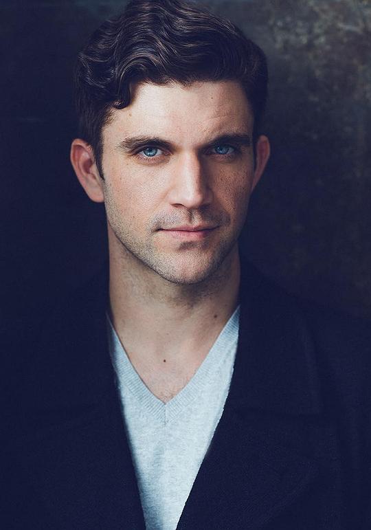 肖恩-迈克尔·威尔金森 Sean-Michael Wilkinson