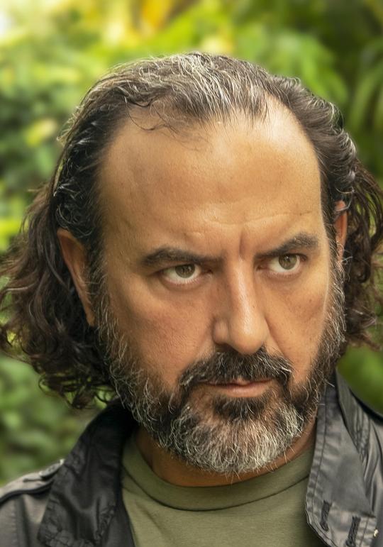 塞拉芬·福尔肯 Serafin Falcon