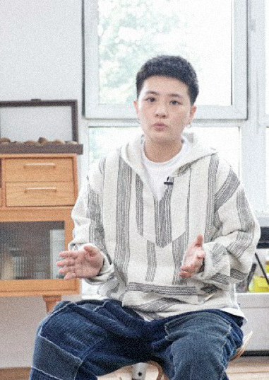 袁楠茜 NANHSI YUEN