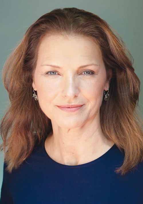 爱丽丝·巴雷特 Alice Barrett