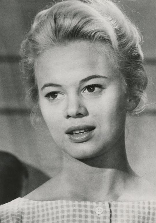 托比·迈克尔斯 Toby Michaels