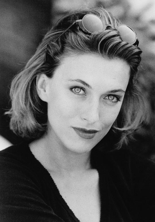 娜塔莎·兰丁格尔 Natacha Lindinger