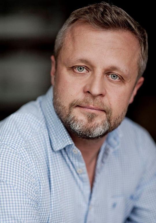 瓦西里弗里德里希 Vasil Fridrich