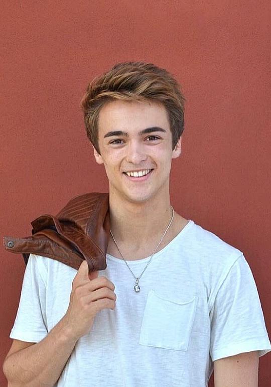 莱昂纳多·捷克 Leonardo Cecchi