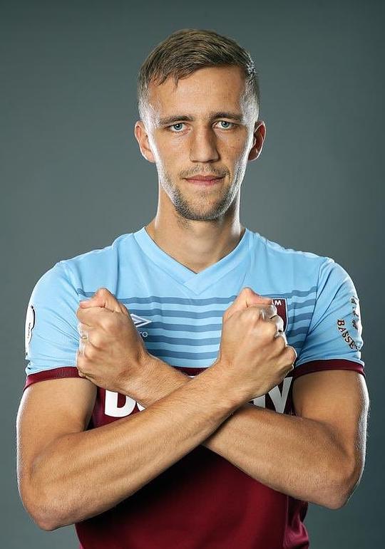 托马什·绍切克 Tomas Soucek