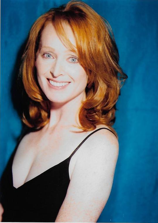 玛妮·麦克菲尔 Marnie McPhail