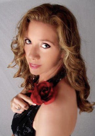 Elizabeth Gribbon McCullough Elizabeth Gribbon McCullough
