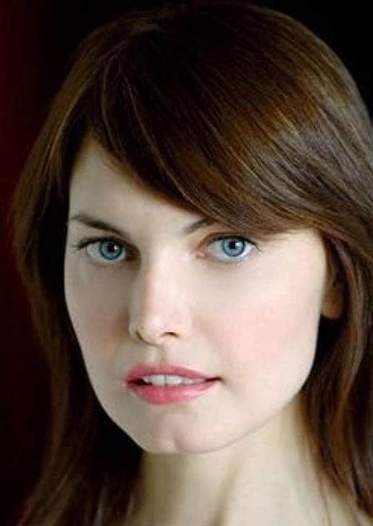 格蕾塔·卡瓦佐妮 Greta Cavazzoni