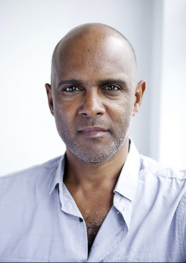 托尼·布里格斯 Tony Briggs