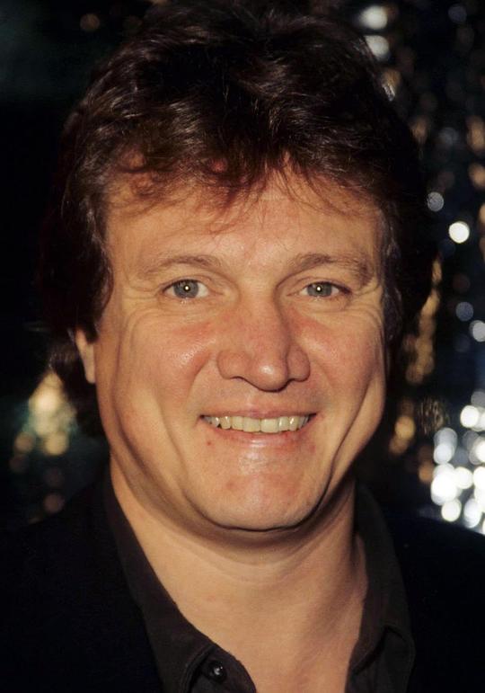 彼得·霍威特 Peter Howitt