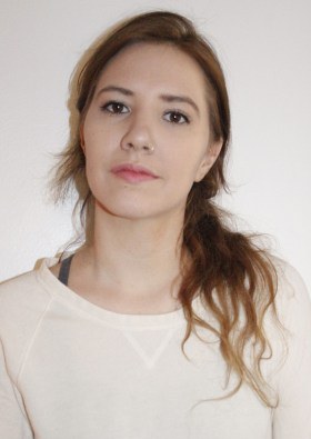 亚历桑德拉·斯瓦伦斯 Alexandra Swarens